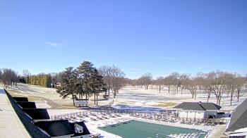 Weather camera view of Crystal Lake Country Club.