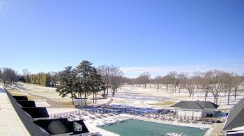 Weather camera view of Crystal Lake Country Club.