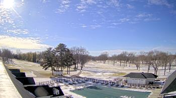 Weather camera view of Crystal Lake Country Club.