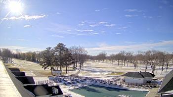 Weather camera view of Crystal Lake Country Club.