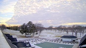 Weather camera view of Crystal Lake Country Club.