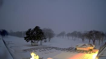 Weather camera view of Crystal Lake Country Club.