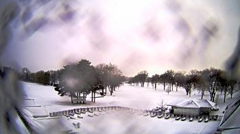 Weather camera view of Crystal Lake Country Club.