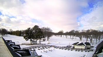 Weather camera view of Crystal Lake Country Club.