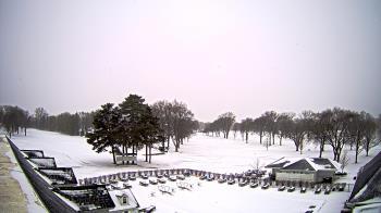 Weather camera view of Crystal Lake Country Club.