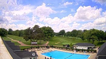 Weather camera view of Crystal Lake Country Club.