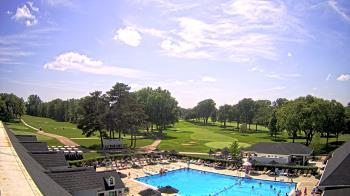 Weather camera view of Crystal Lake Country Club.