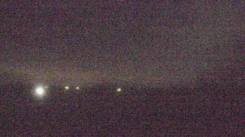 Weather camera view of Walkers Bluff.