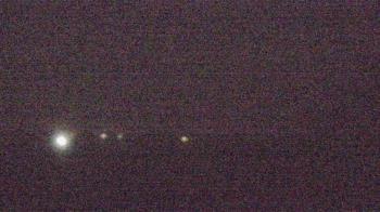 Weather camera view of Walkers Bluff.