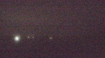 Weather camera view of Walkers Bluff.