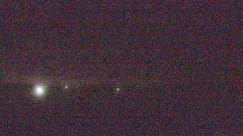 Weather camera view of Walkers Bluff.