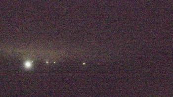 Weather camera view of Walkers Bluff.