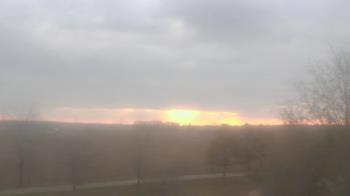 Weather camera view of Walkers Bluff.