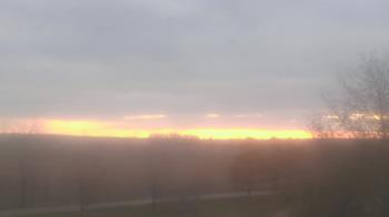 Weather camera view of Walkers Bluff.