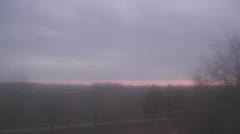 Weather camera view of Walkers Bluff.