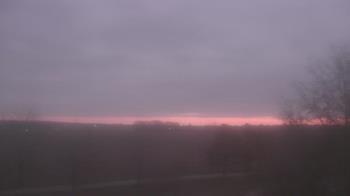 Weather camera view of Walkers Bluff.