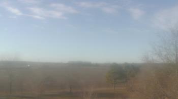 Weather camera view of Walkers Bluff.