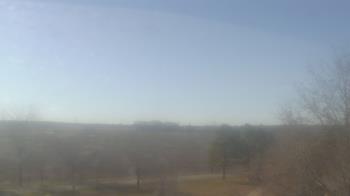 Weather camera view of Walkers Bluff.