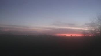 Weather camera view of Walkers Bluff.