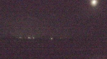 Weather camera view of Walkers Bluff.