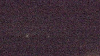 Weather camera view of Walkers Bluff.