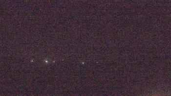 Weather camera view of Walkers Bluff.