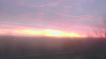 Weather camera view of Walkers Bluff.