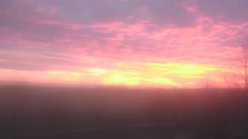 Weather camera view of Walkers Bluff.