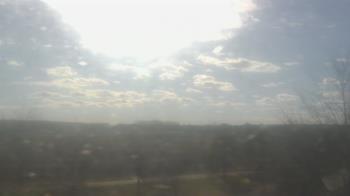 Weather camera view of Walkers Bluff.