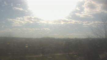 Weather camera view of Walkers Bluff.