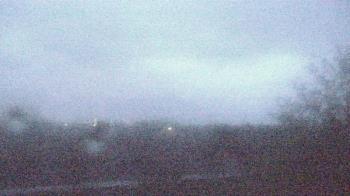 Weather camera view of Walkers Bluff.