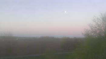 Weather camera view of Walkers Bluff.