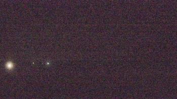 Weather camera view of Walkers Bluff.