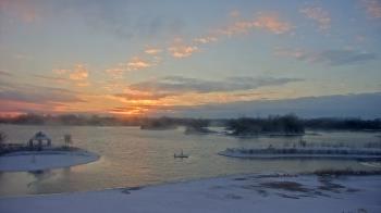 Weather camera view of Three Oaks Recreation Area.