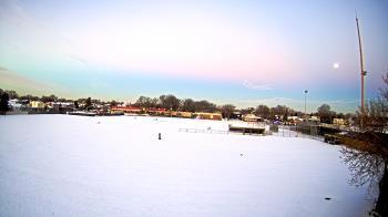 Weather camera view of Crestwood HS.