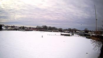 Weather camera view of Crestwood HS.