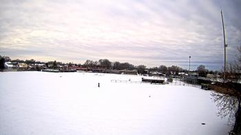 Weather camera view of Crestwood HS.