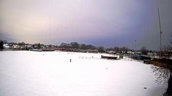 Weather camera view of Crestwood HS.