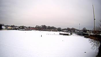 Weather camera view of Crestwood HS.