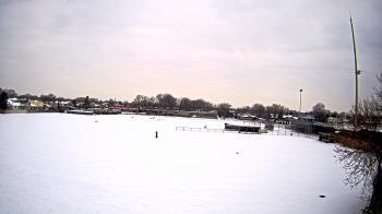 Weather camera view of Crestwood HS.
