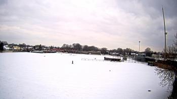 Weather camera view of Crestwood HS.