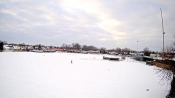 Weather camera view of Crestwood HS.