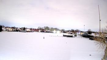 Weather camera view of Crestwood HS.