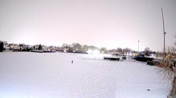 Weather camera view of Crestwood HS.