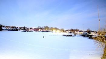 Weather camera view of Crestwood HS.