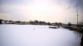Weather camera view of Crestwood HS.