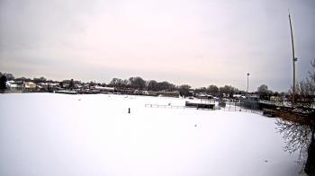 Weather camera view of Crestwood HS.