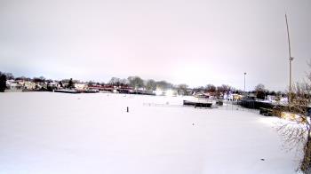 Weather camera view of Crestwood HS.