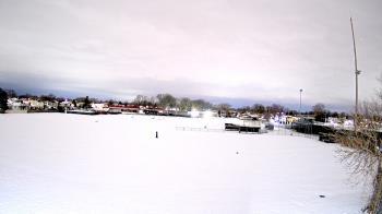 Weather camera view of Crestwood HS.