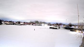 Weather camera view of Crestwood HS.